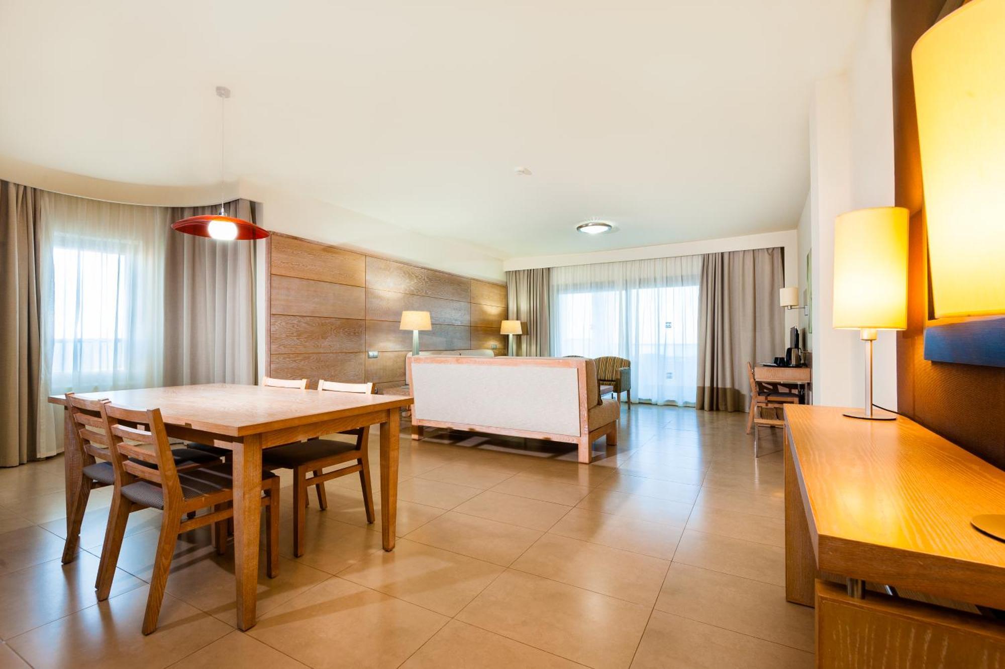 Kn Hotel Arenas Del Mar Adults Only El Médano Екстериор снимка